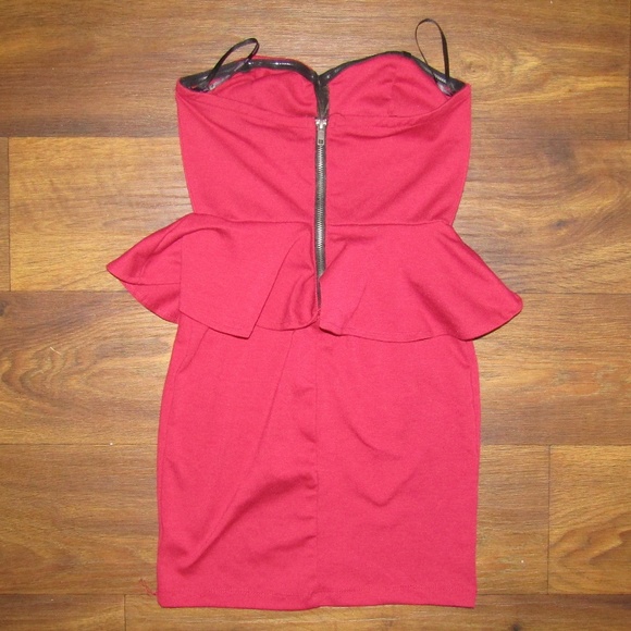 Material Girl Dress Size XS Burgundy Red Black - Picture 7 of 8